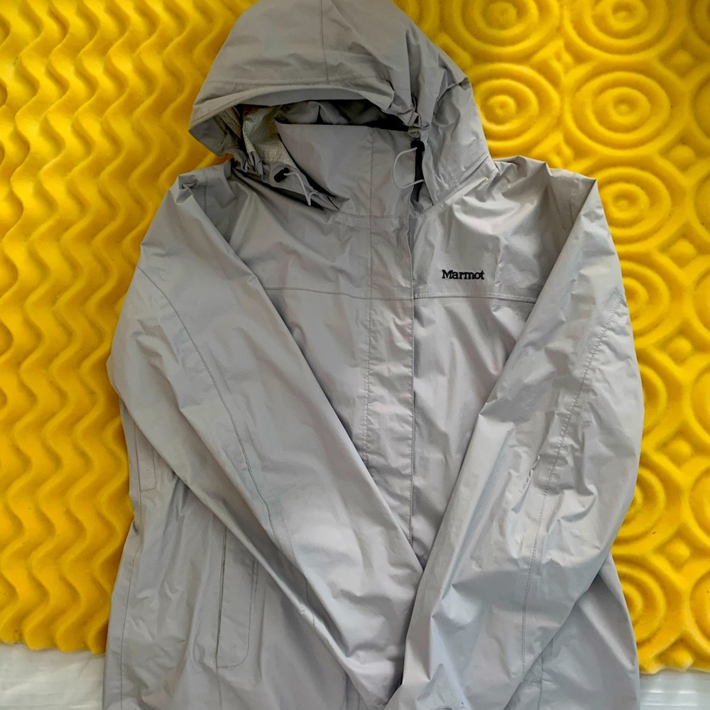 Marmot windbreaker